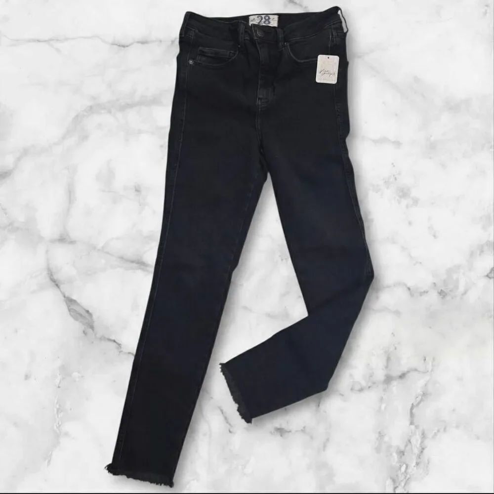 Free People Black Jeans Size 28 NWT